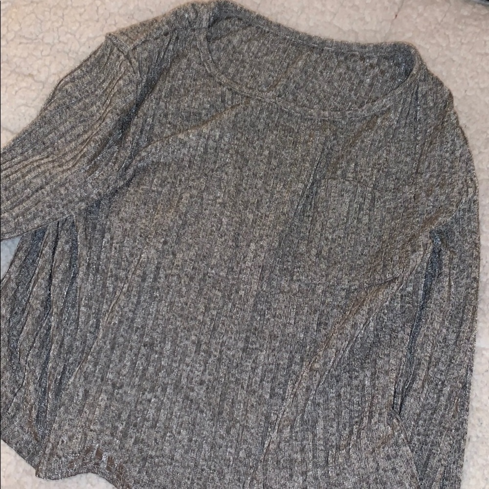 Cropped Long Sleeve Top